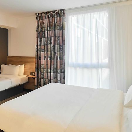 B&B Hotel Marne-La-Vallee Val D'Europe Serris Eksteriør bilde