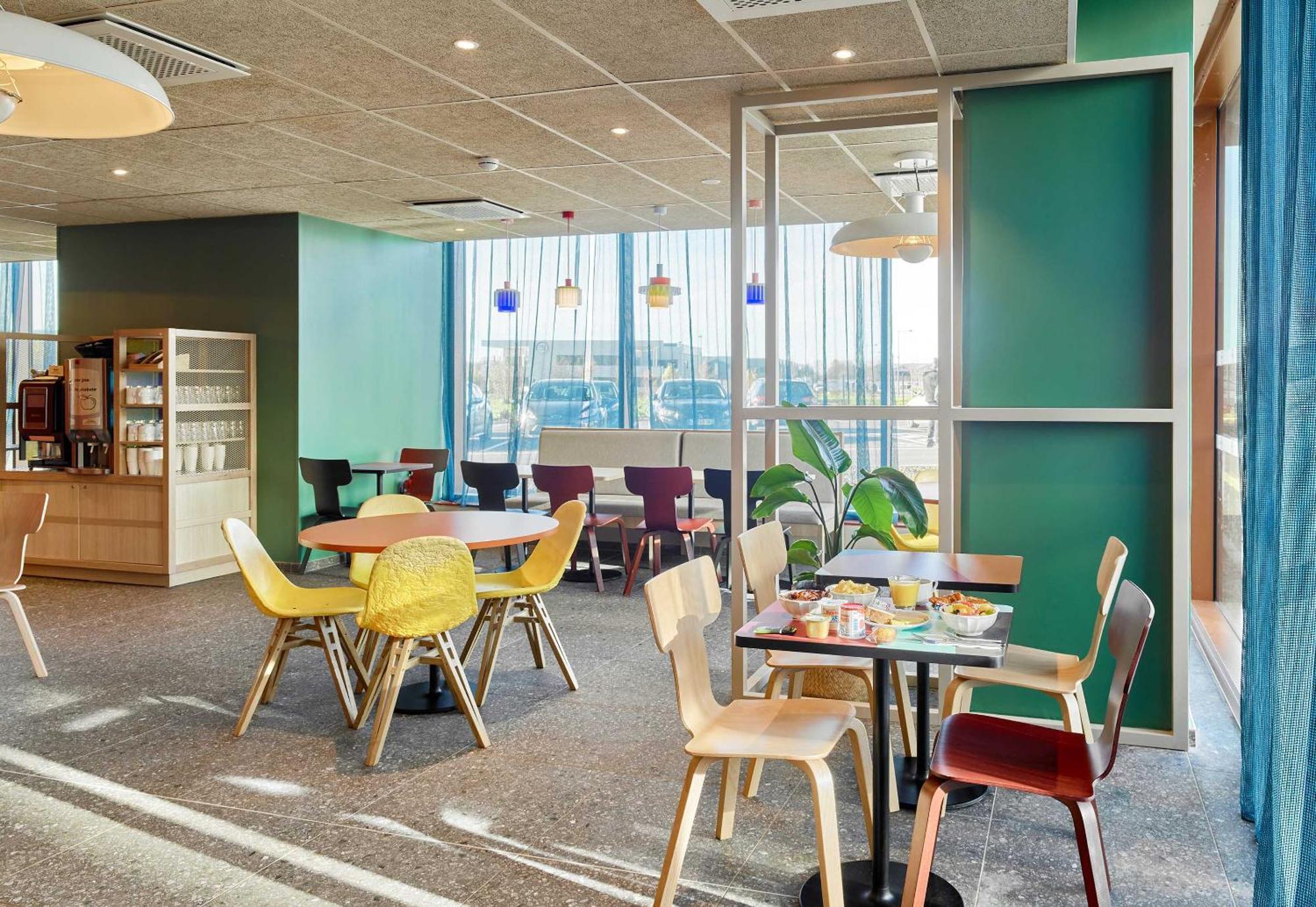 B&B Hotel Marne-La-Vallee Val D'Europe Serris Eksteriør bilde